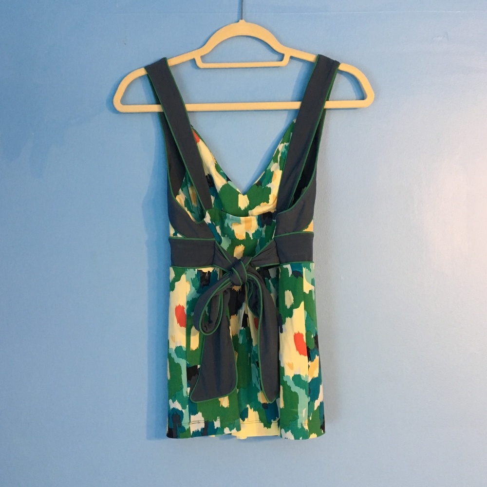 Colorful BCBG Top - Picture 2 of 5